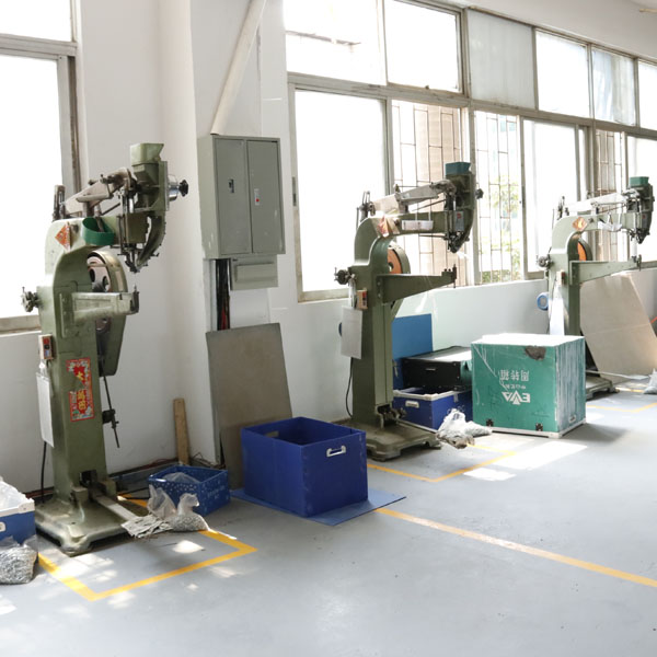 Hollow plate equipment Production workshop